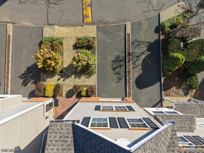 22 Greenbrook Drive Bloomfield NJ 07003