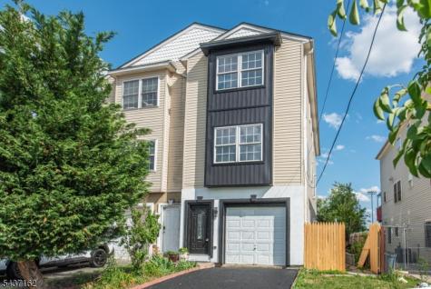 42 Roosevelt Street New Brunswick NJ 08901