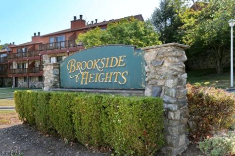 3 Brookside Heights Wanaque NJ 07465