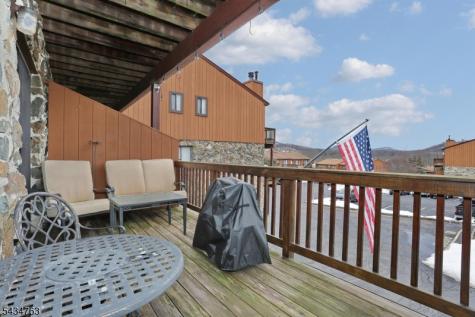 3 Brookside Heights Wanaque NJ 07465