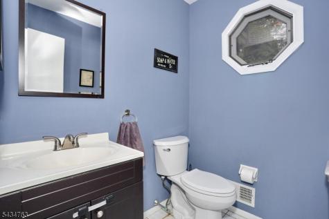 3 Brookside Heights Wanaque NJ 07465