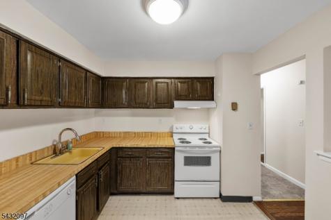 806 Eves Drive Hillsborough NJ 08844