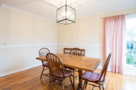 28 Old Fourth Drive Jefferson NJ 07438