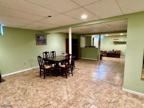 28 Old Fourth Drive Jefferson NJ 07438