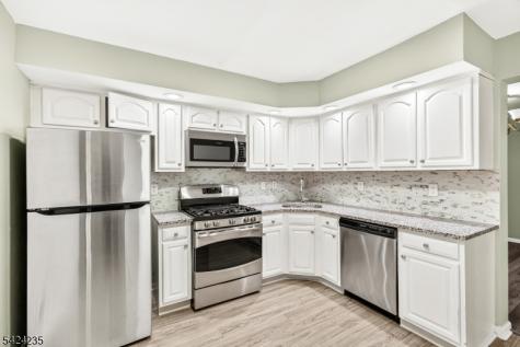 511 Dunn Circle Bridgewater NJ 08807
