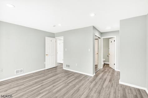 511 Dunn Circle Bridgewater NJ 08807