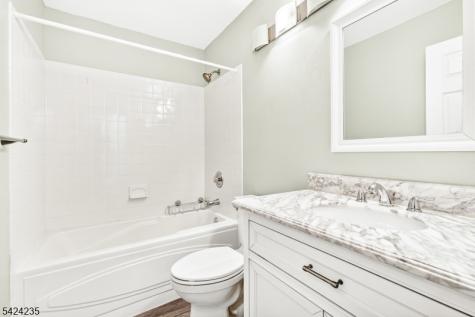 511 Dunn Circle Bridgewater NJ 08807
