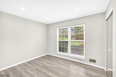 511 Dunn Circle Bridgewater NJ 08807