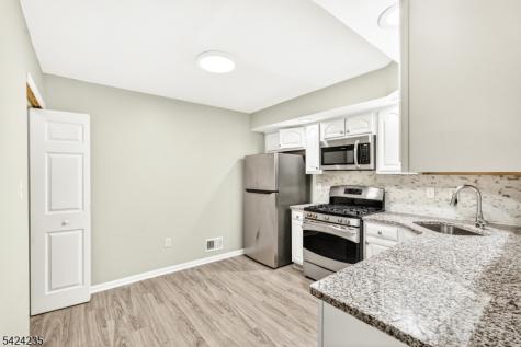 511 Dunn Circle Bridgewater NJ 08807