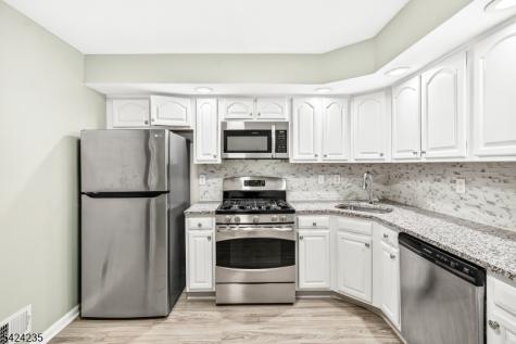 511 Dunn Circle Bridgewater NJ 08807