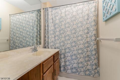 224 Lobelia Court Readington NJ 08889