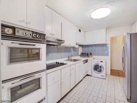 1 Claridge Drive Verona NJ 07044