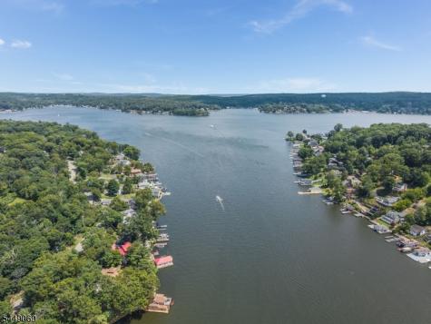 468 River Styx Road Hopatcong NJ 07843