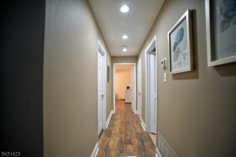 88 Wycombe Place Franklin NJ 08873