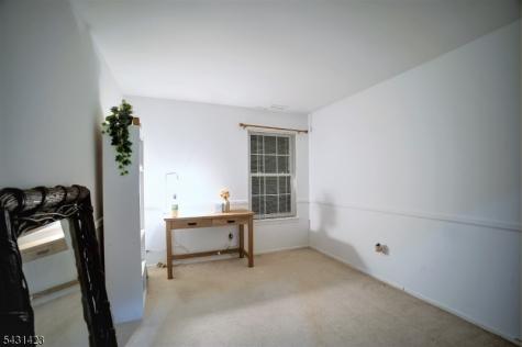 88 Wycombe Place Franklin NJ 08873