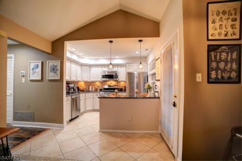 88 Wycombe Place Franklin NJ 08873