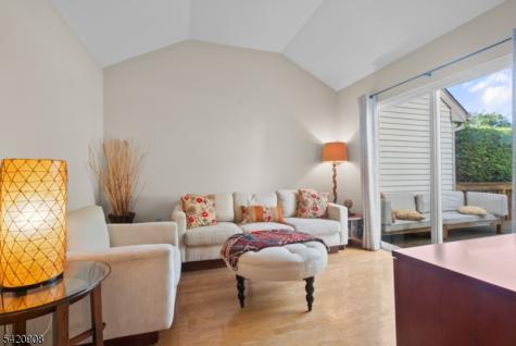 16 Franklin Court Montville NJ 07045