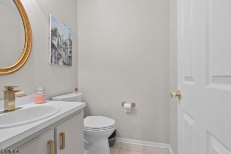 16 Franklin Court Montville NJ 07045