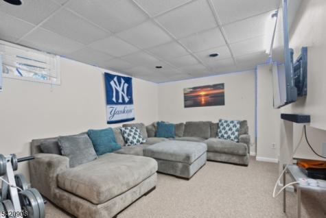16 Franklin Court Montville NJ 07045
