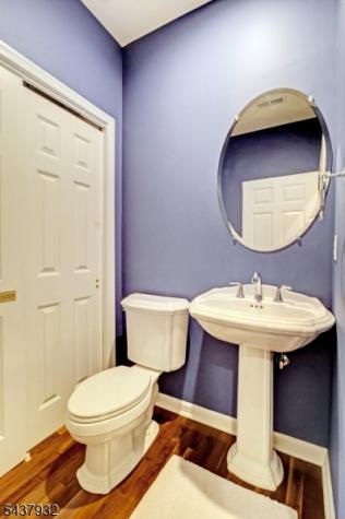 3412 Pointe Gate Drive Livingston NJ 07039