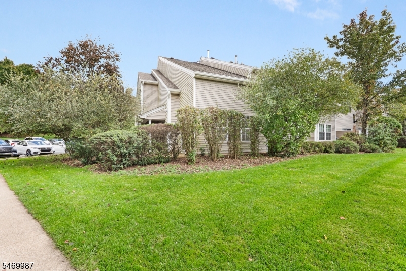 45 Four Oaks Road Bedminster NJ 07921