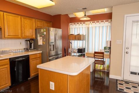 12 Diaz Court Franklin NJ 08823