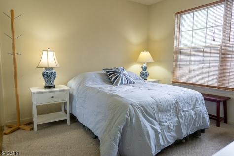 12 Diaz Court Franklin NJ 08823