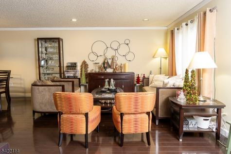 12 Diaz Court Franklin NJ 08823