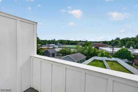 29 Blaine Street Millburn NJ 07041