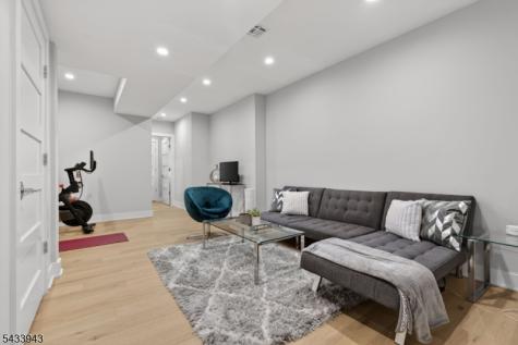 29 Blaine Street Millburn NJ 07041