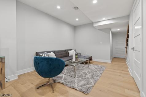 29 Blaine Street Millburn NJ 07041