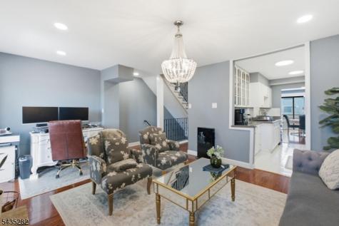 31 Chelsea Way Bridgewater NJ 08807