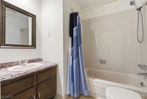 29 Oriole Drive Allamuchy NJ 07840