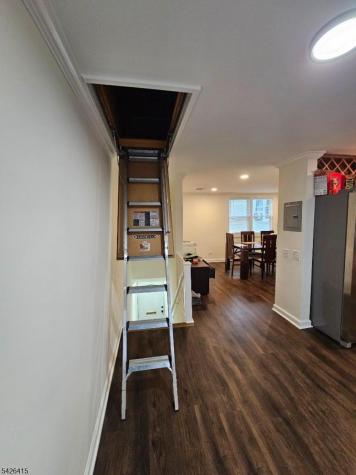 1605 North Wood Avenue Roselle NJ 07203