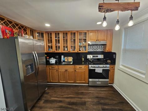 1605 North Wood Avenue Roselle NJ 07203
