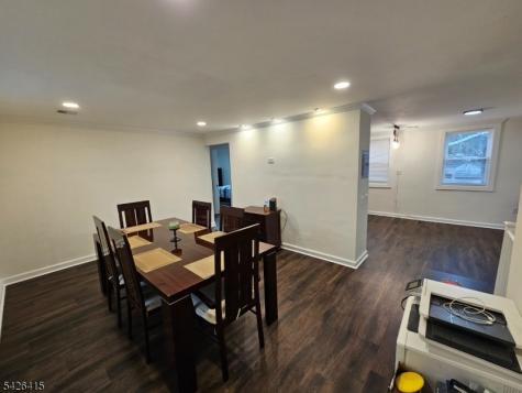 1605 North Wood Avenue Roselle NJ 07203