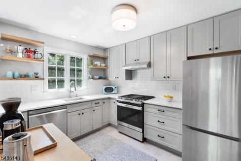 82 A Anderson Hill Road Bernardsville NJ 07924