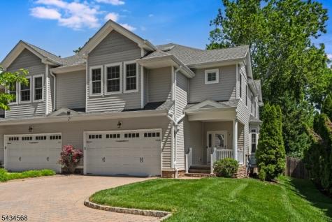 8 West Court Westfield NJ 07090
