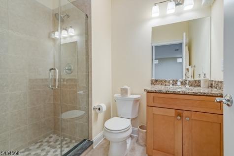 8 West Court Westfield NJ 07090