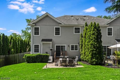 8 West Court Westfield NJ 07090