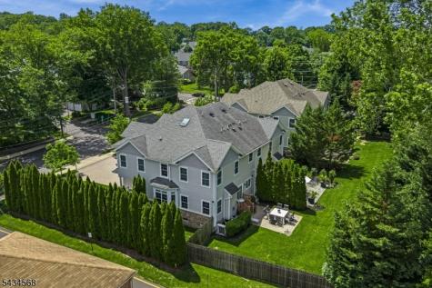 8 West Court Westfield NJ 07090