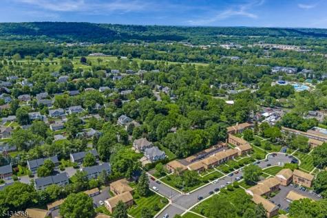 8 West Court Westfield NJ 07090