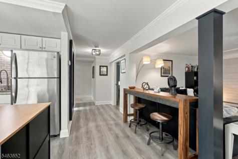 470 Valley Road Montclair NJ 07043