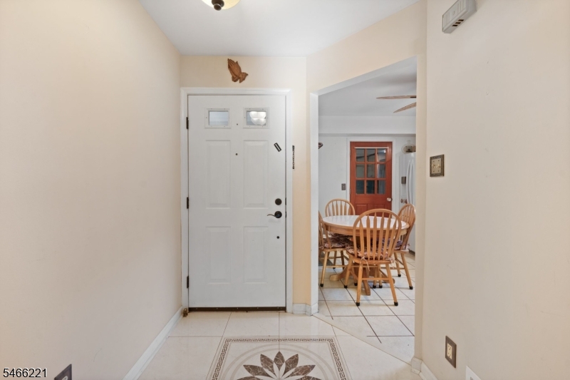 29 Avebury Place Franklin NJ 08873