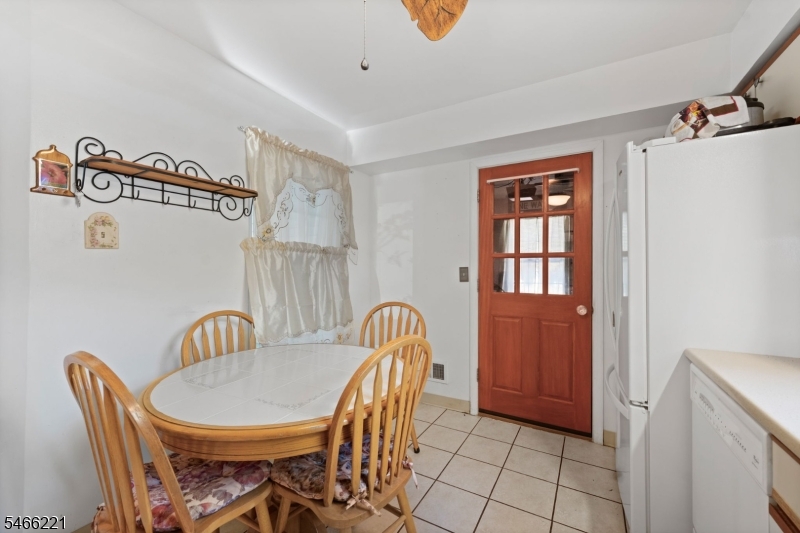 29 Avebury Place Franklin NJ 08873
