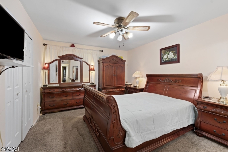 29 Avebury Place Franklin NJ 08873