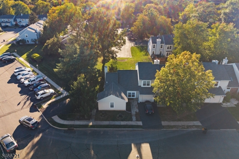 29 Avebury Place Franklin NJ 08873