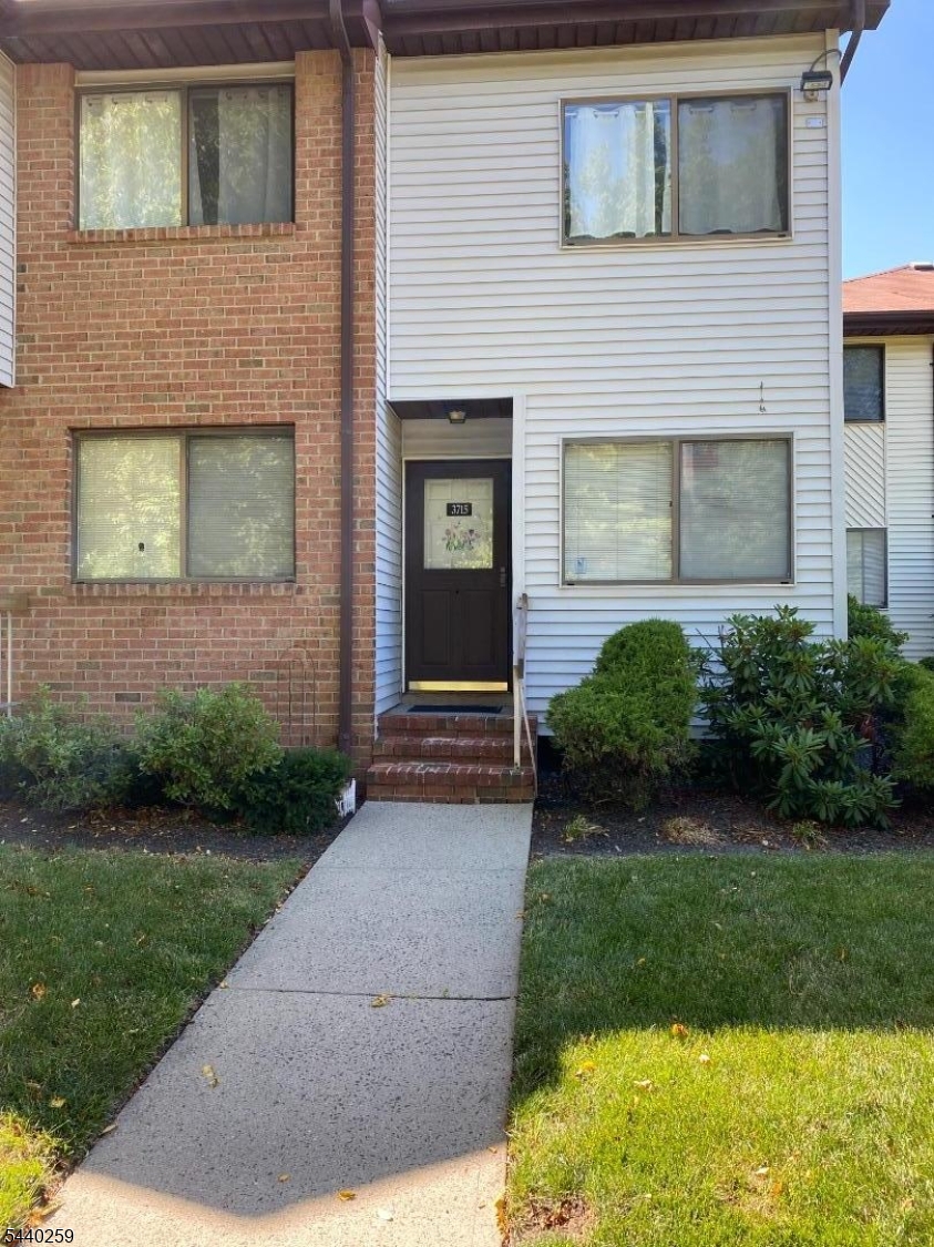 3715 Birchwood Court North Brunswick NJ 08902