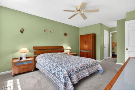 15 Hampton Court Bernards NJ 07920