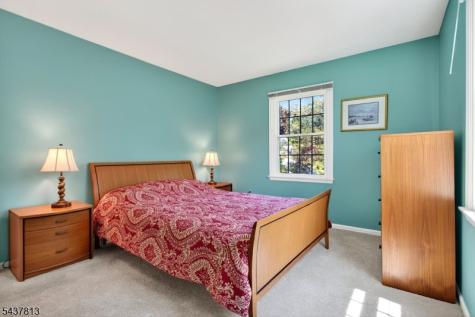 15 Hampton Court Bernards NJ 07920